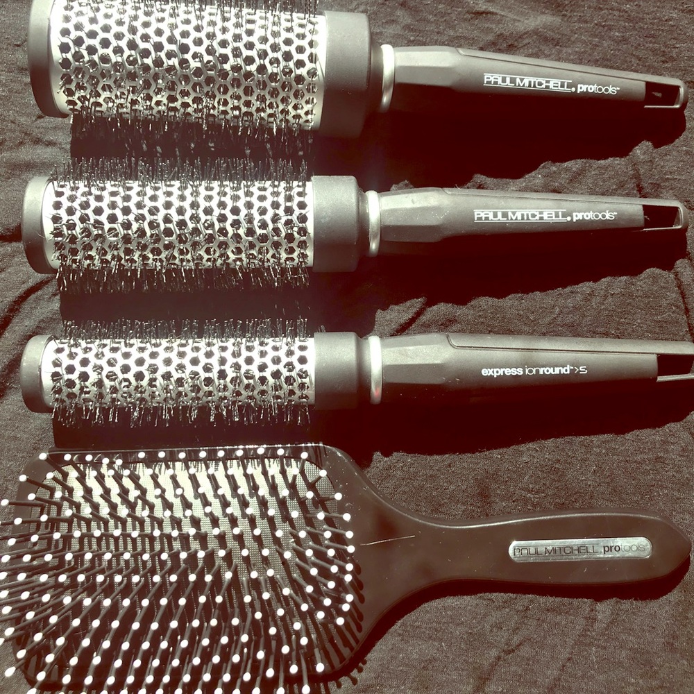 Set of Paul Mitchell Pro Tools brushes